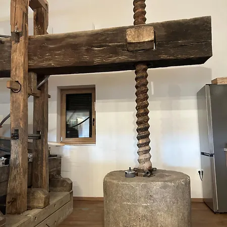 Gerendaház Borl *